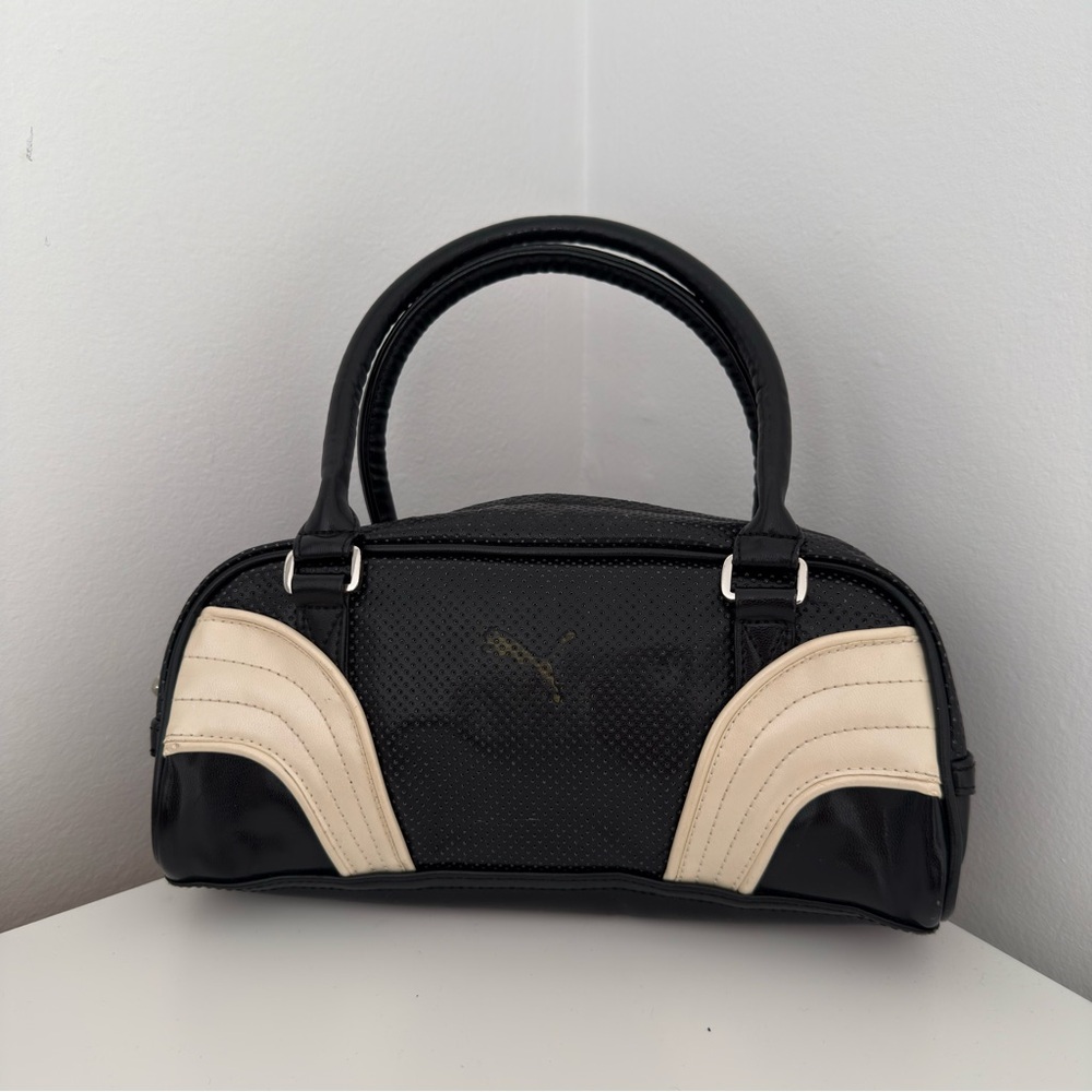 Vintage Puma Black and White Women's Bag